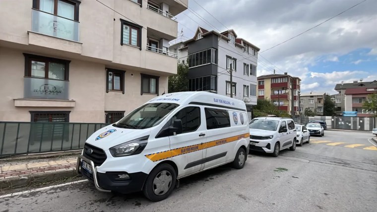 Gebze’de dehşet: Genç kadın evinde ölü bulundu