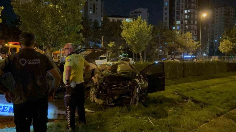 Tramvay Yolunda Feci Kaza: 1 Kişi Hayatını Kaybetti, 1 Yaralı