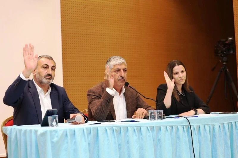 Dilovası Belediyesi Eylül Ayı Meclisinde Barış ve Kardeşlik Mesajları