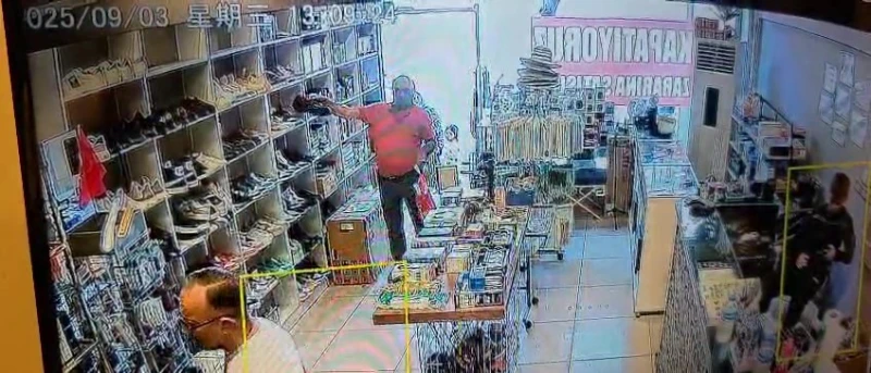 İzmit’teki ayakkabı mağazasını böyle soydu