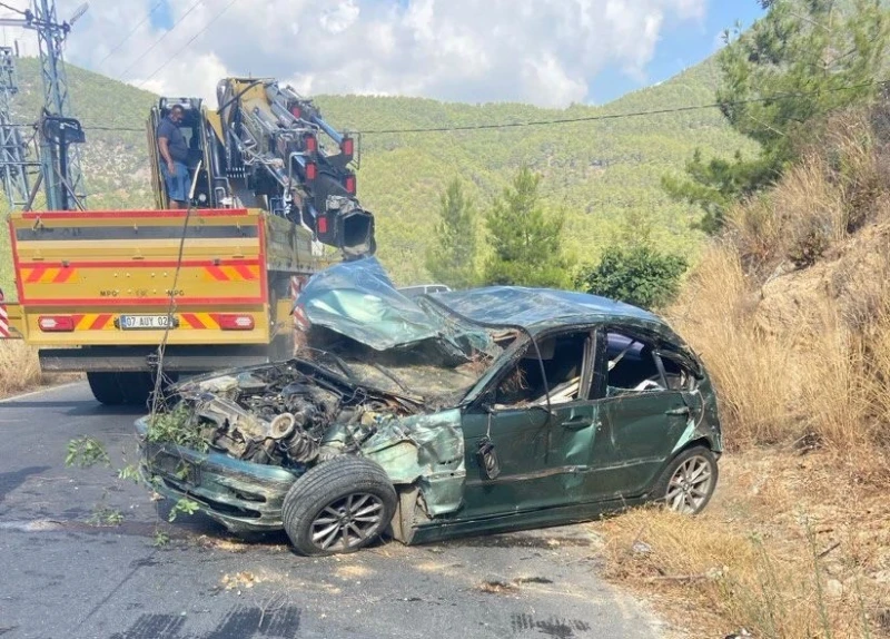 Yayla Yolunda Feci Kaza: Antalya’da 17 Yaşındaki Genç Hayatını Kaybetti