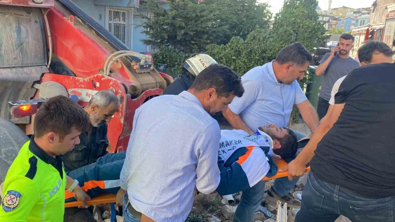 İş makinası kontrolden çıktı! Korku dolu dakikalar