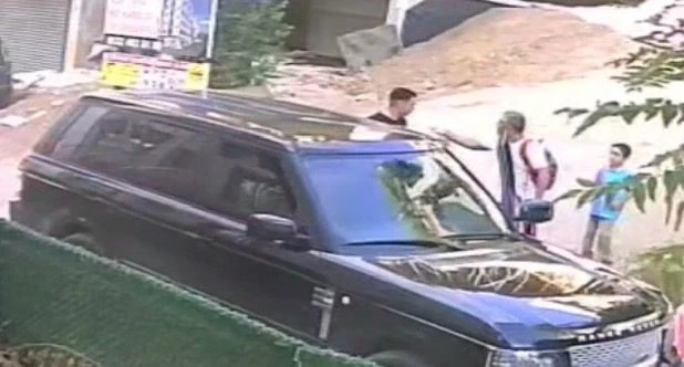 Gebze’de Babaya Atılan Tokat Mahallede Tepkiyle Karşılandı: “Böyle İnsanları Toplumda Barındırmak İstemiyoruz”