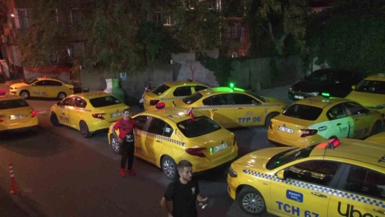 Taksi şoförü öldürüldü