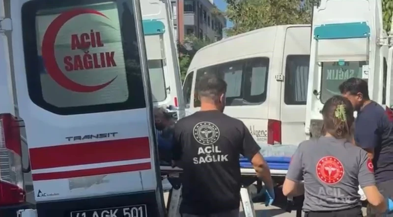 Gebze’de 5 Katlı Apartmanda Korkutan Yangın: Bir Kişi Dumandan Etkilendi