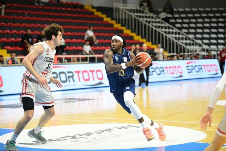 Çayırova Belediyesi Uzatmada Zaferle Döndü