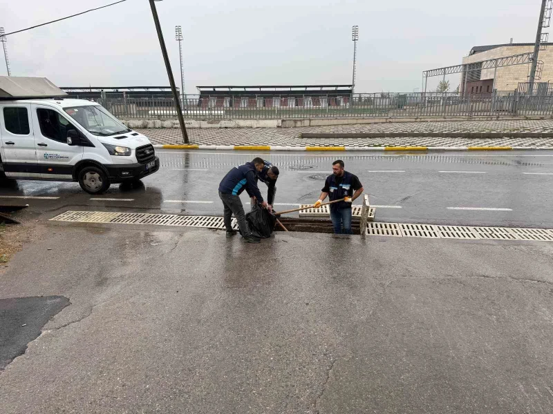 Kocaeli’de Yağışlara Karşı Su Baskını Önlemleri Hızlandırıldı