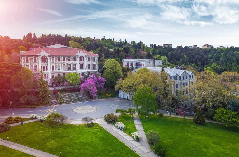 Boğaziçi Üniversitesi’nde Kan Donduran Olay