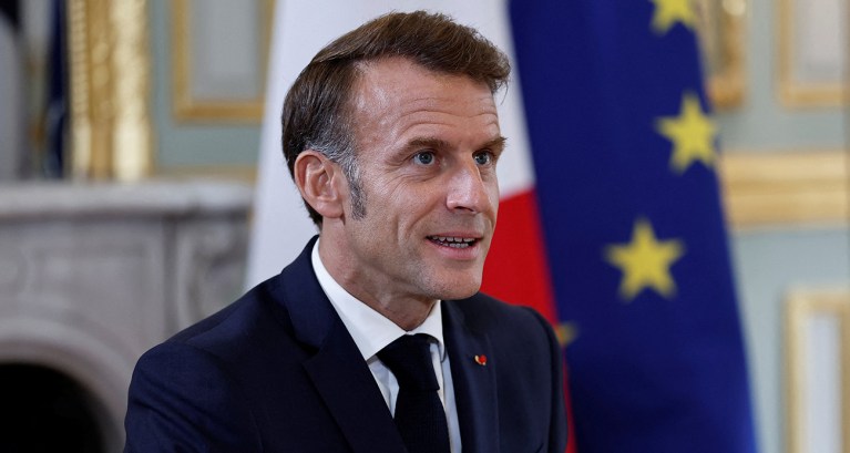 Macron’dan Filistin şartı: Büyükelçilik için esirler serbest kalmalı