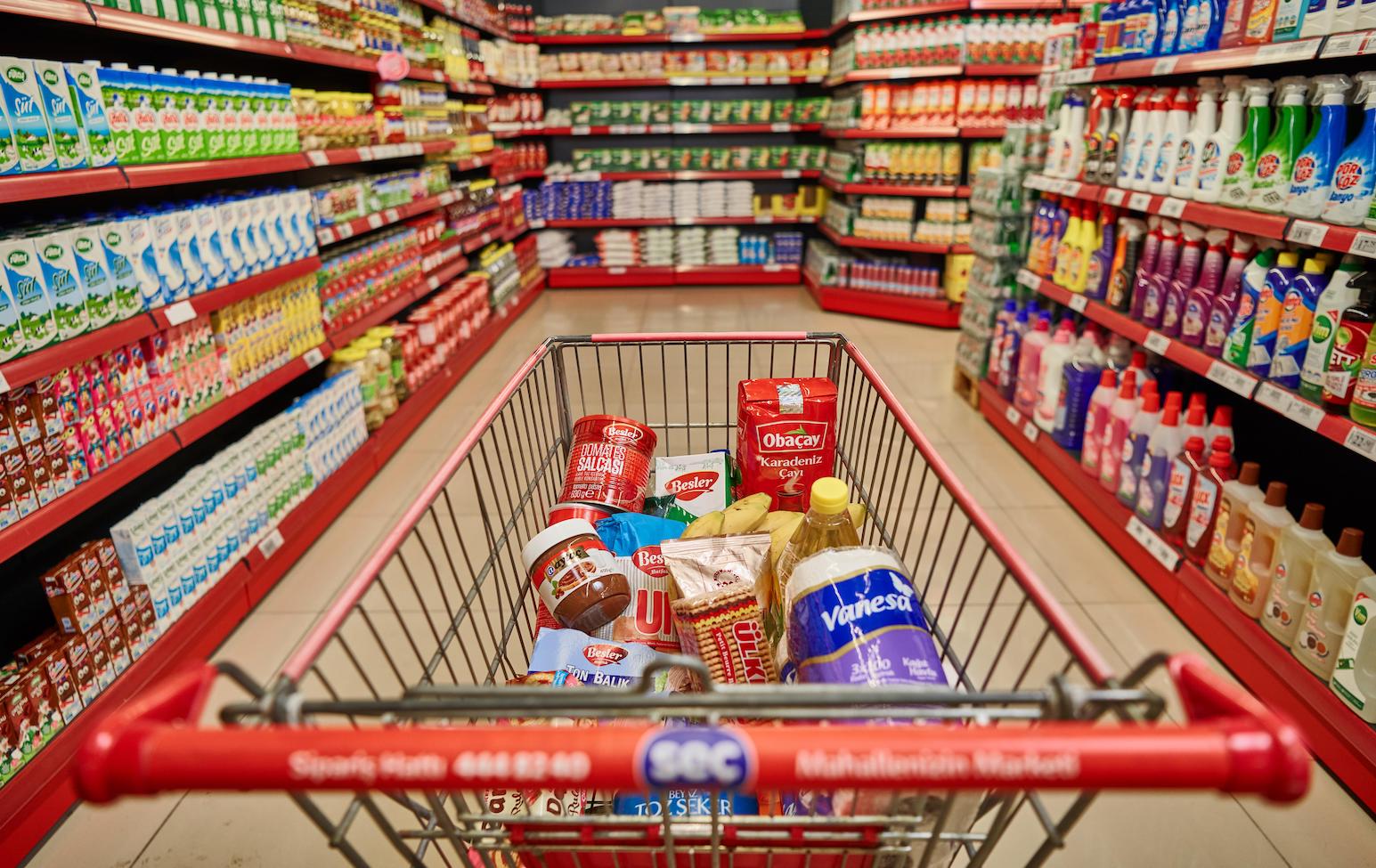 Pazar günü marketler kapanıyor mu?
