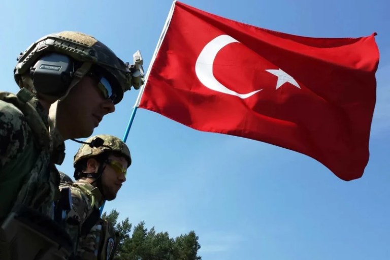 Türk askeri Lübnan’da 2 yıl daha görevde!