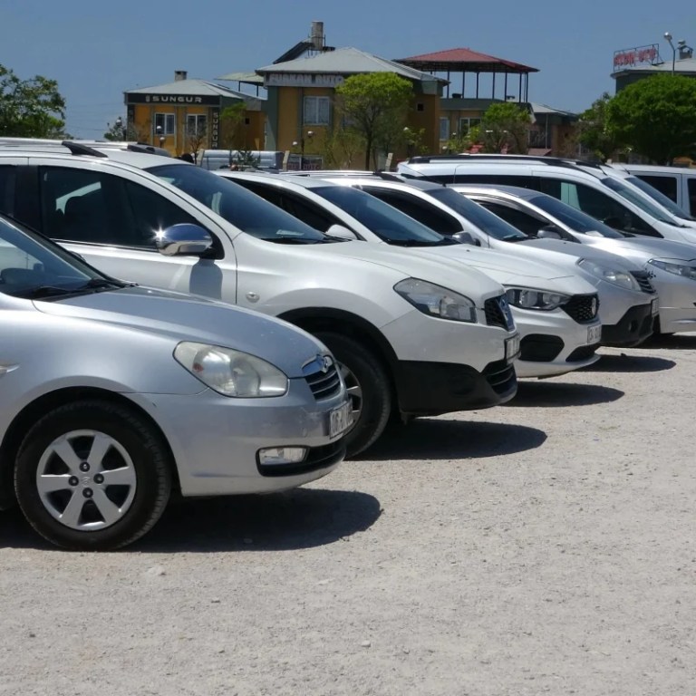 Altın Düşüşte, Yatırımcılar Otomobile!