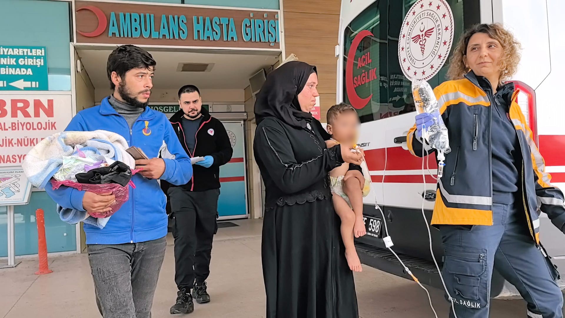 Oyun oynarken ateşe düştü! Çocuk ağır yaralandı
