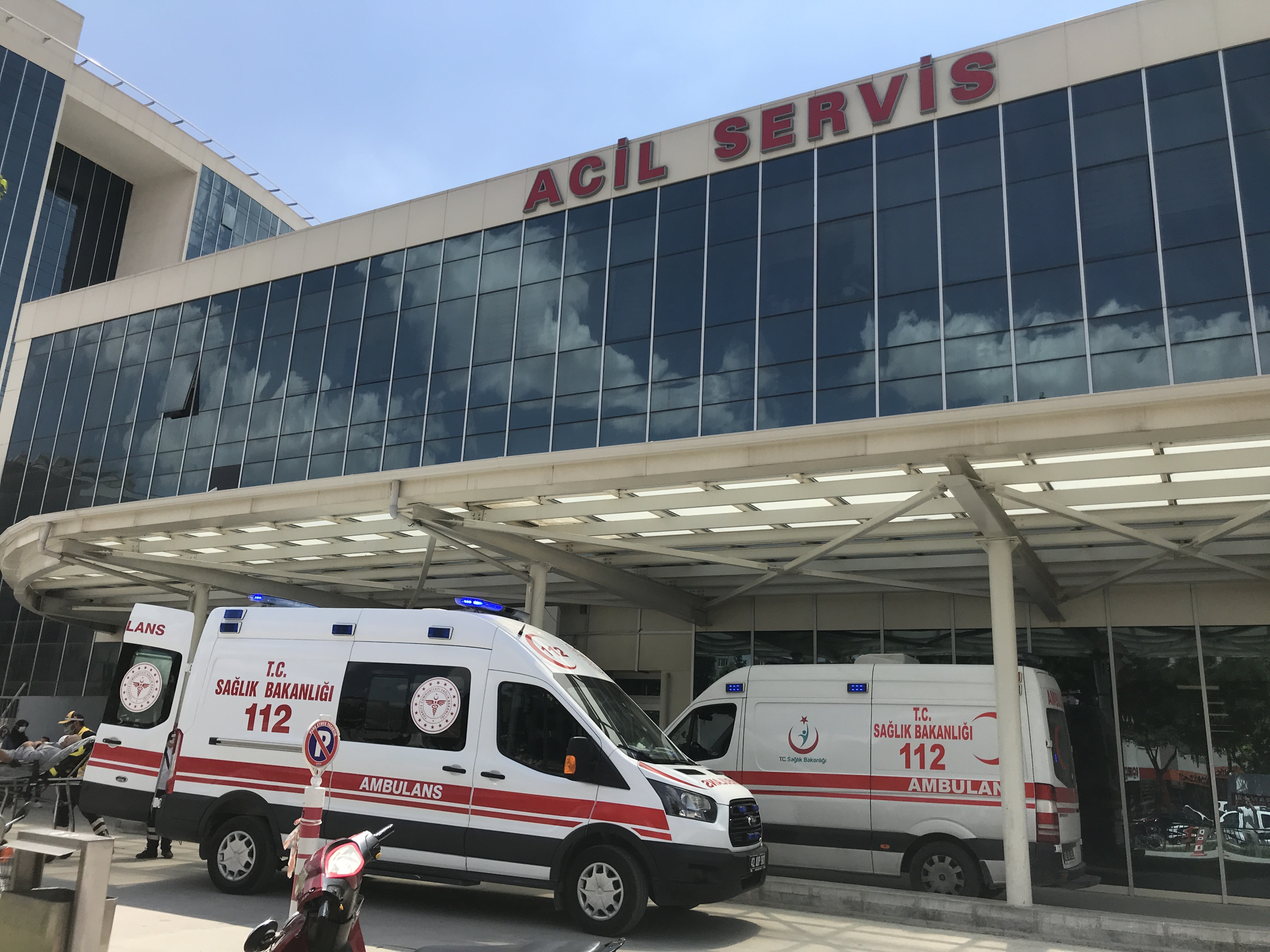Bıçaklı saldırıya uğrayan galerici hayatını kaybetti