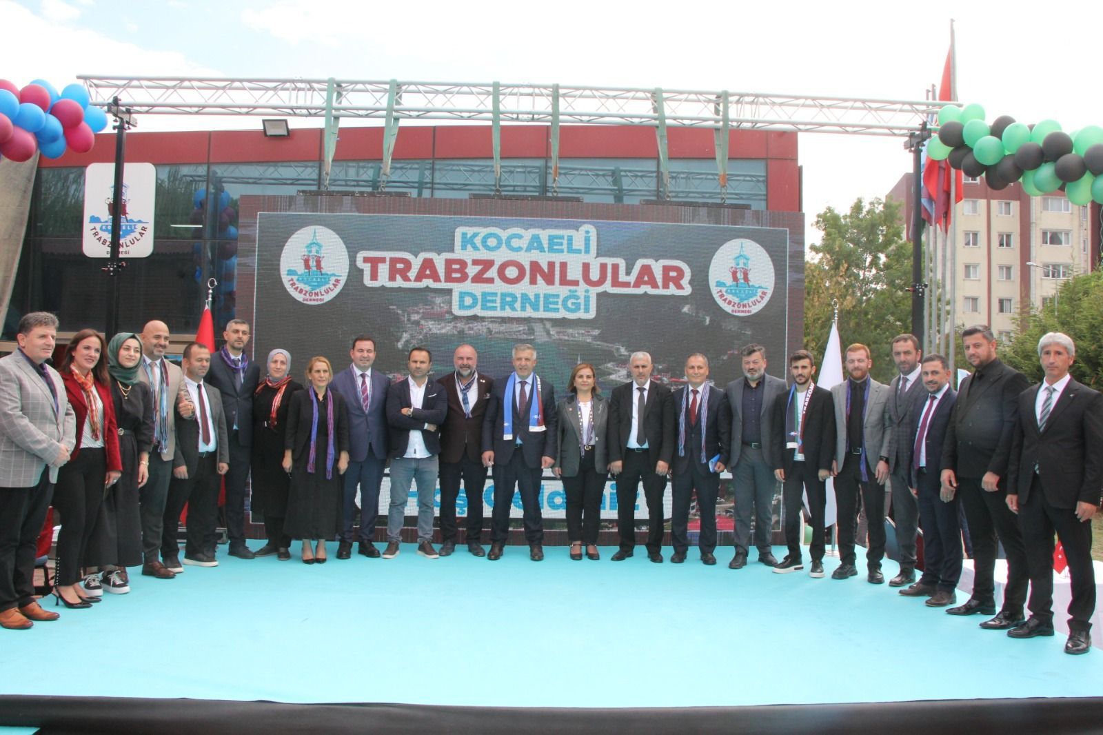 Trabzonlulardan tarihi genel kurul! Çok kalabalıktı
