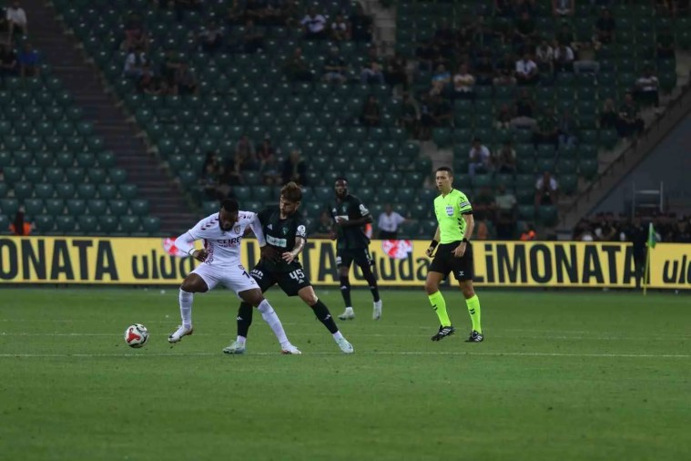 Kocaelispor’dan Zorbay Küçük Açıklaması: Ceza Alırsa Maçın Tekrarını İsteyeceğiz