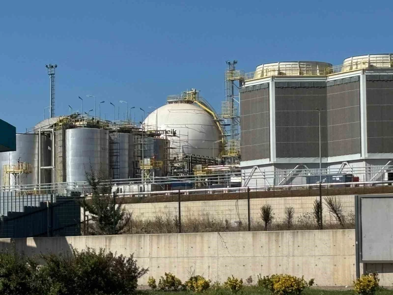 Dilovası’nda Fabrika Patlaması: İki İşçi Hayatını Kaybetti