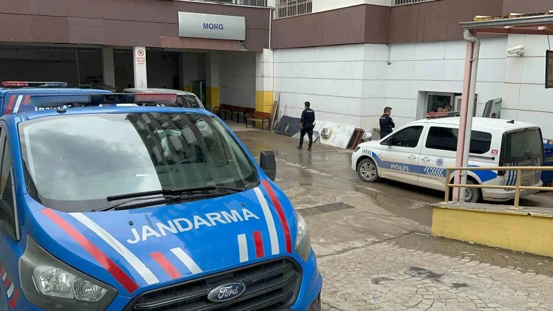 Nissibi Köprüsü Yakınında Erkek Cesedi Şoku