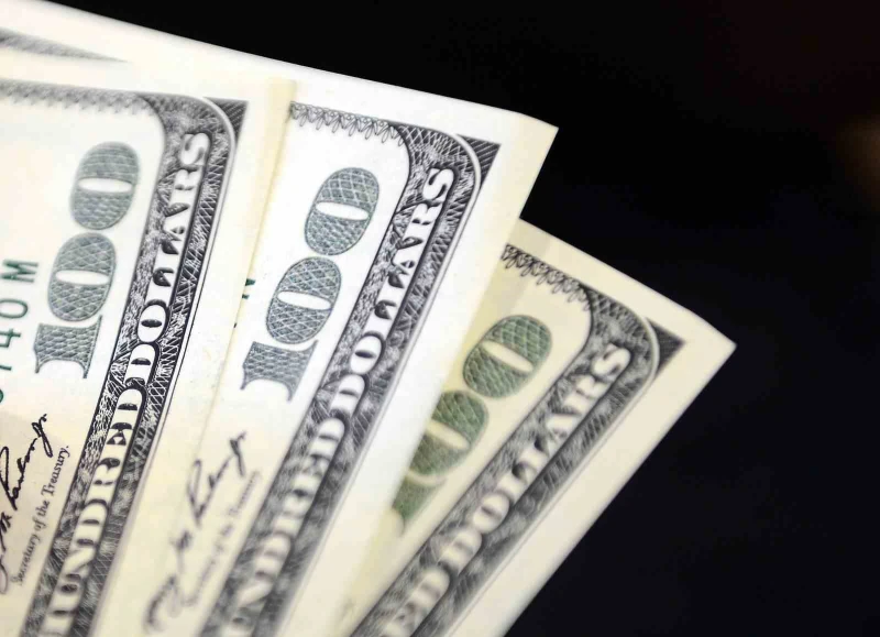 Serbest Piyasada Dolar Ve Euroda Yeni Gün Fiyatları