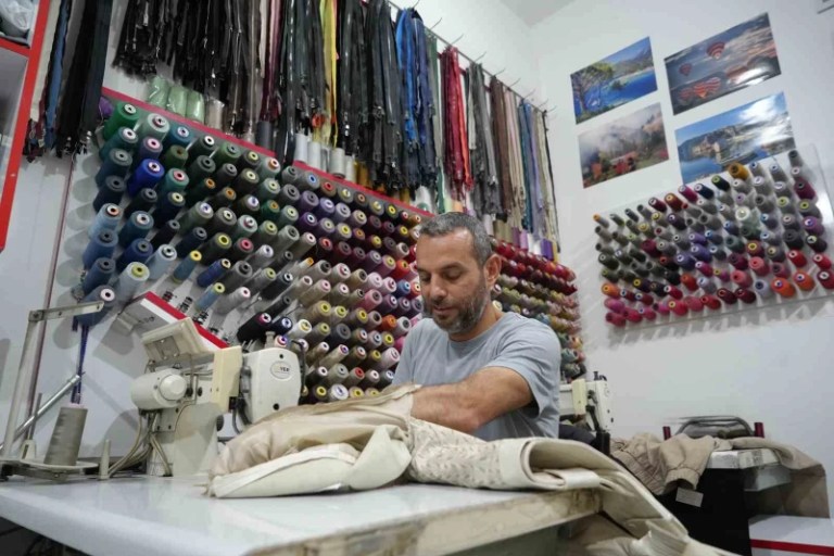 İzmitli Terzi Halil İbrahim Öztürk, Mesleğinin Geleceği İçin Çırak Arıyor