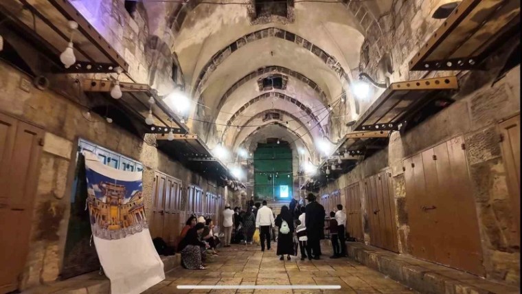 Kudüs’te Mescid-i Aksa’ya Giden Müslümanlar Yoğun Kontrollerle Karşılaşıyor