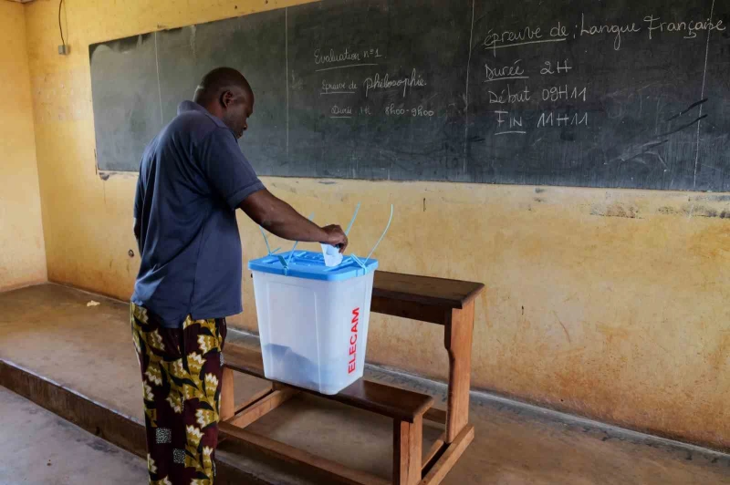 Kamerun’un 92 Yaşındaki Devlet Başkanı Biya, Bir Dönem Daha Göreve Hazırlanıyor