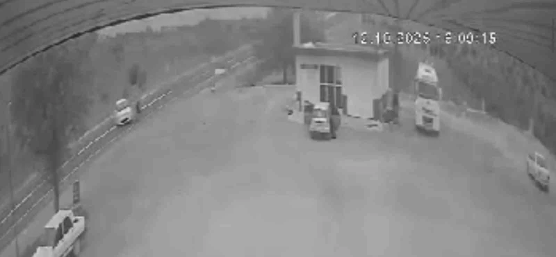 Motosikletli Gencin Ölümüne Yol Açan Kaza Kamerada