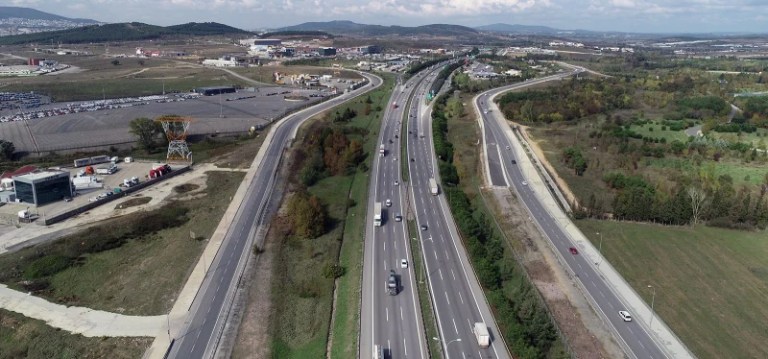 İzmit’te O-4 Anadolu Otoyolunda Trafik Düzenlemesi!