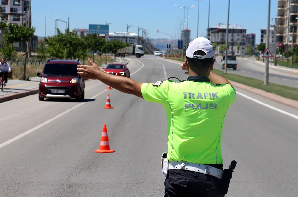 Trafik cezalarına rekor zam: Bir zam daha