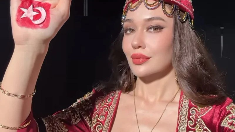 Kâinat Güzellik Yarışması’nda Türk Bayrağı Engeli!