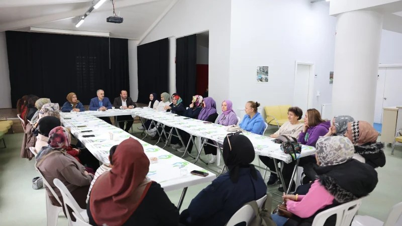 Çayırova’da Başkan Çiftçi, Akse Bilgi Evi’nde!