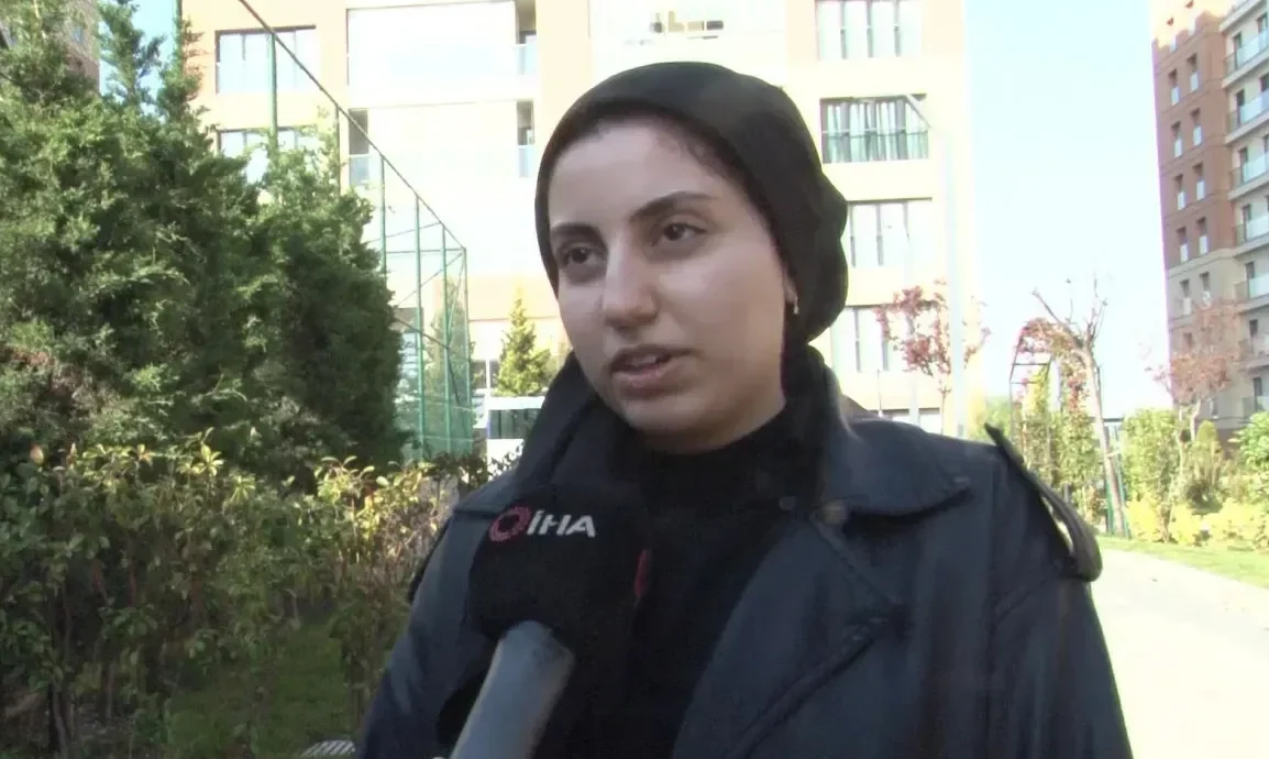 Başörtülü öğrenciye iğrenç hakaret! “Temizlikçiye benziyorsun”