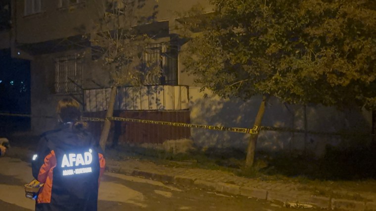 Gebze’de bir bina daha tahliye edildi! Göçük ve kayma tespit edildi