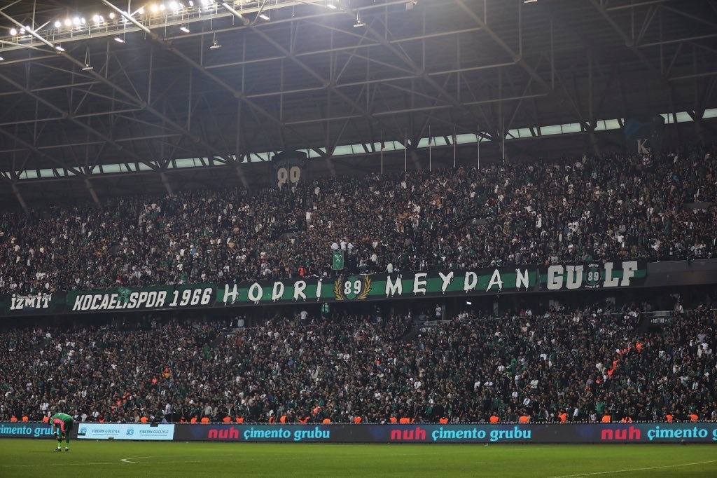 Kocaeli Stadyumunda desibel rekoru heyecanı sonuçsuz kaldı