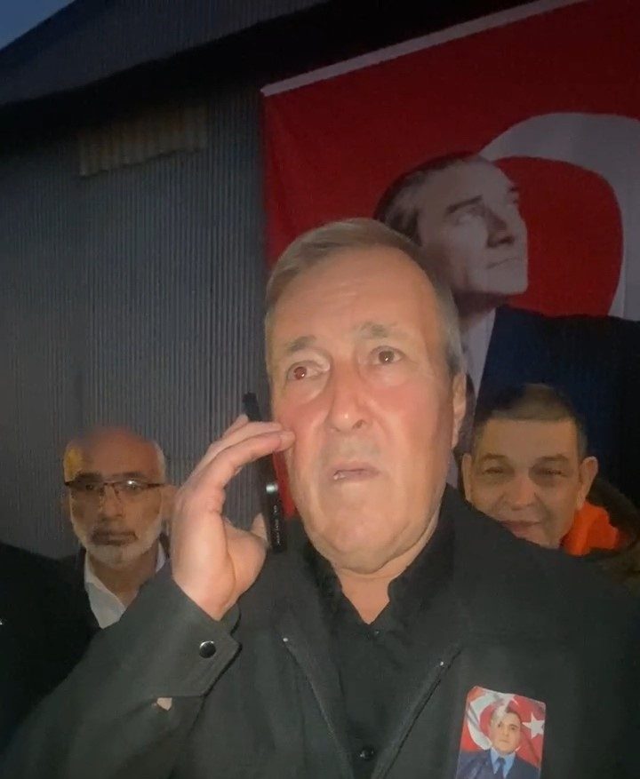 “Beni Devlet Bahçeli’ye götürün” diyen şehit babasına Bahçeli’den telefon