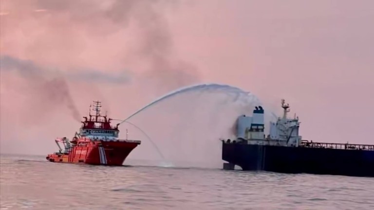 Kandıra açıklarında vurulan geminin görüntüleri ortaya çıktı
