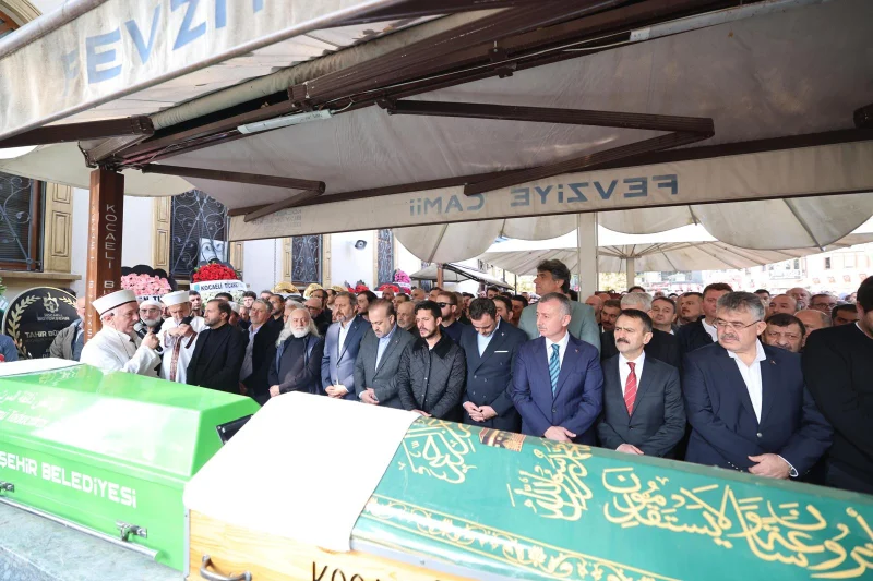 İzmit’te Haluk Ercan Son Yolculuğuna Uğurlandı!
