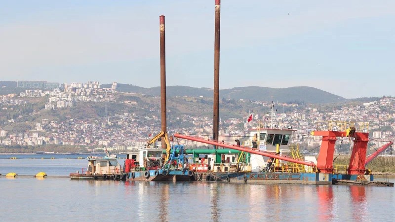 İzmit Körfezi’nde Yunusların Dansı!