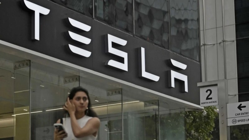 Tesla Satışlarını Artırmakta Zorlanıyor: Çözüm Yolu Arayışları