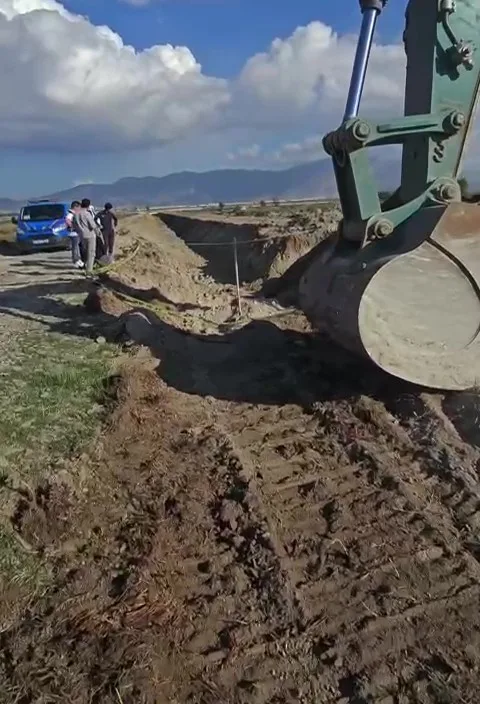 Acıpayam'da Toprak Küplerde İnsan Kemikleri Bulundu