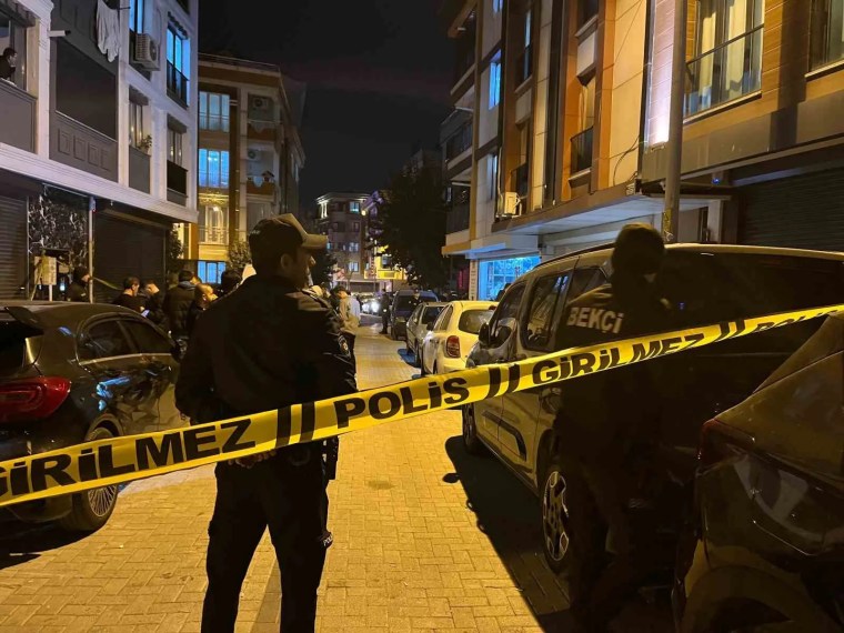 Zeytinburnu'nda İş Yerinde Çıkan Tartışma Kanlı Bitti: 2 Ölü, 1 Yaralı