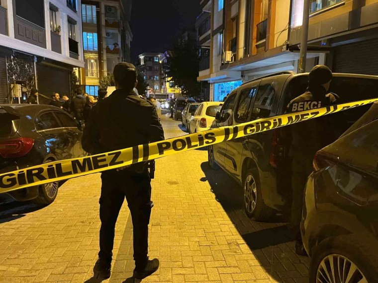 Zeytinburnu'nda İş Yerinde Çıkan Tartışma Kanlı Bitti: 2 Ölü, 1 Yaralı