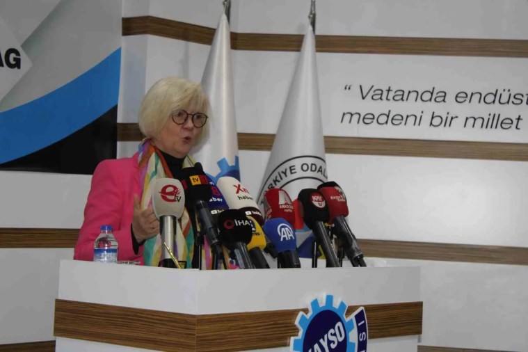 Türk İş Dünyası Almanya'dan Vize Kolaylığı Bekliyor