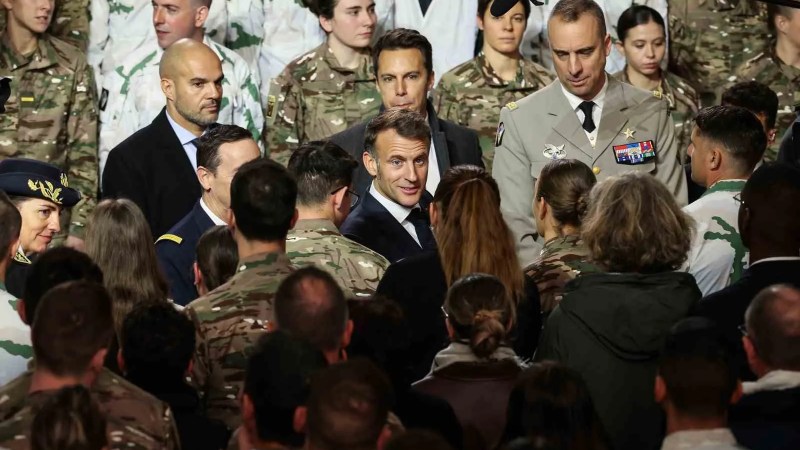 Fransa'da Gençlere Yönelik Gönüllü Askeri Hizmet Başlıyor