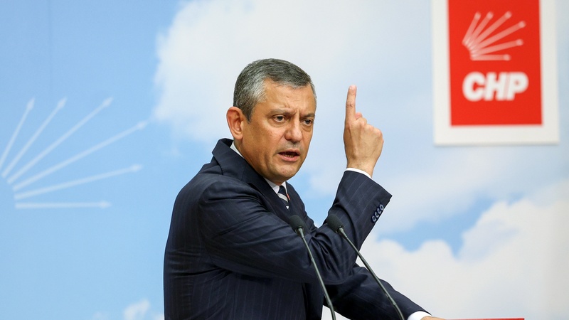 Özgür Özel’den 2026 için erken seçim çağrısı!