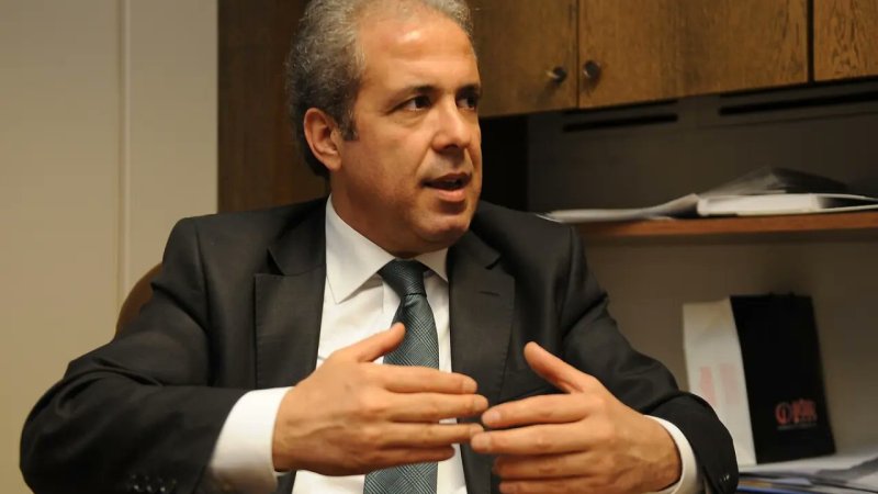 Şamil Tayyar’dan Liyakat Eleştirisi!