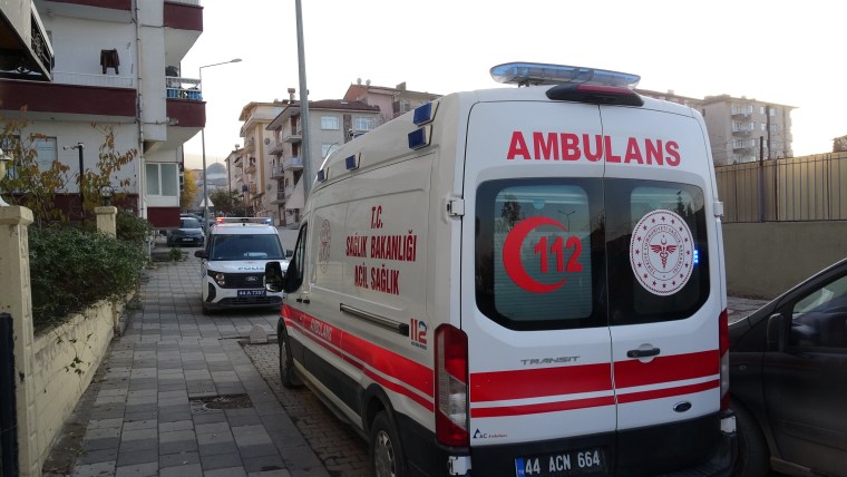 61 yaşındaki kadın evinde ölü bulundu