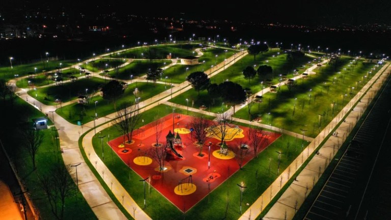 Kocaeli’de Büyükşehir’in projeleri parlıyor!