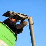Körfez’de Duraklara Güneş Enerjili Aydınlatma!