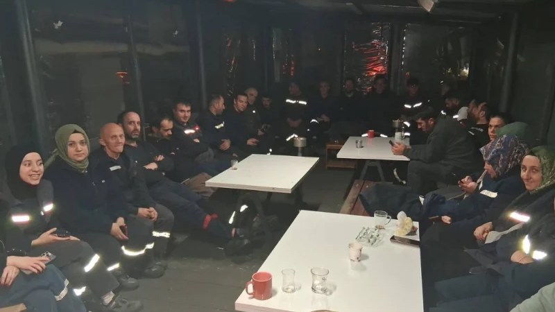Gebze’de Döksan işçileri ücretlerini alamadı, iş bıraktı!